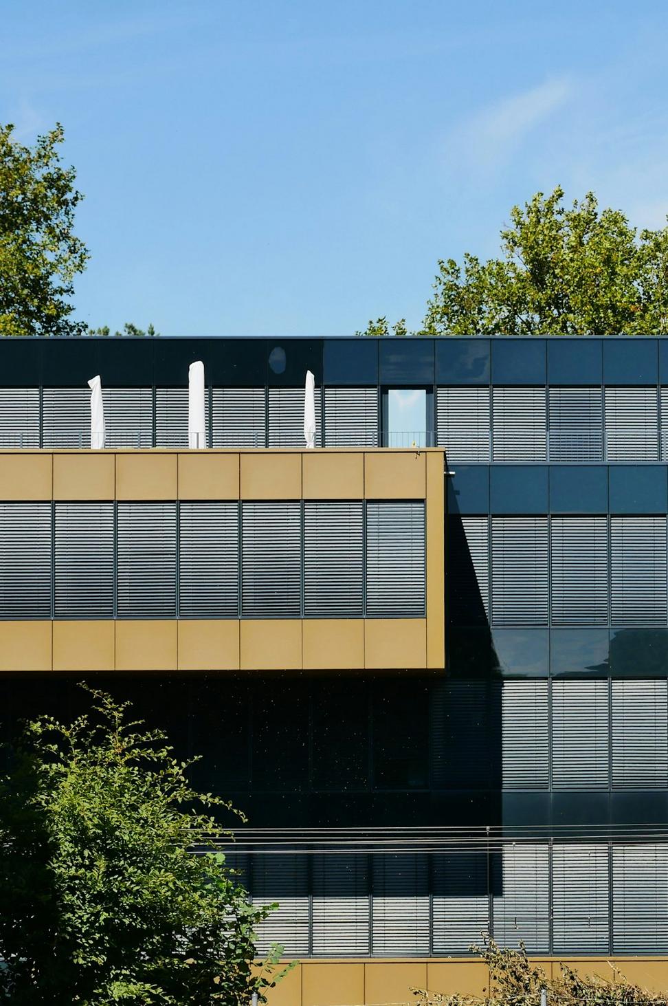 Cascade Steel House